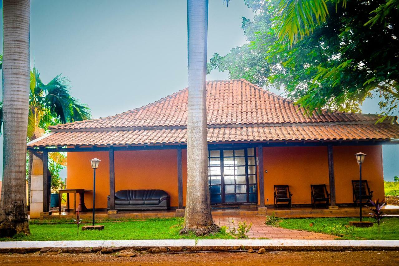 Pousada Casco De Ouro Miguelopolis Exterior photo